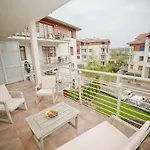 Lucy Neptun Park - Hav Aparts 公寓 格但斯克